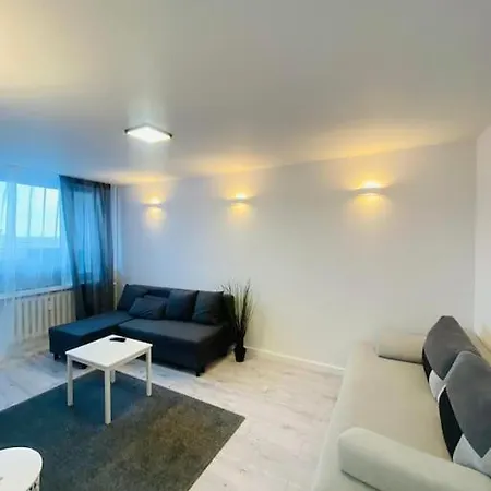Apartment Bezagenta Brodno Close To Metro Warsaw