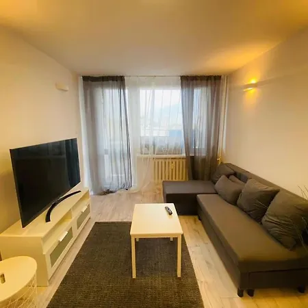 Apartment Bezagenta Brodno Close To Metro